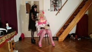 Beth Kinky - Sexy Goth Domina Strapon Fuck Huge Lifesize Barbi Fuck Doll HD
